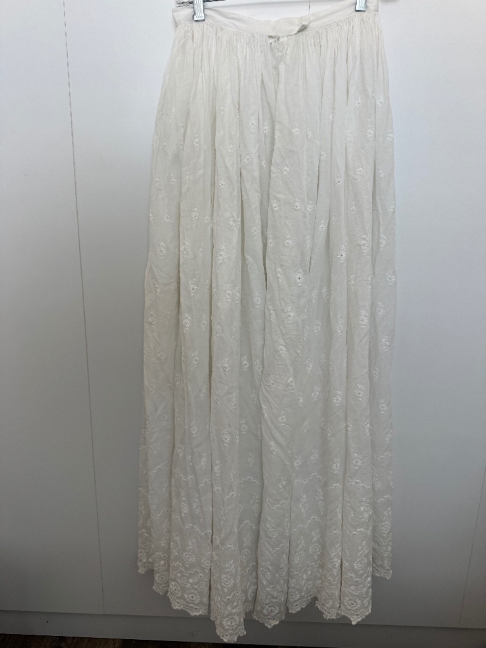 Antique Victorian Edwardian White Eyelet Embroidered Cotton Petticoat Skirt